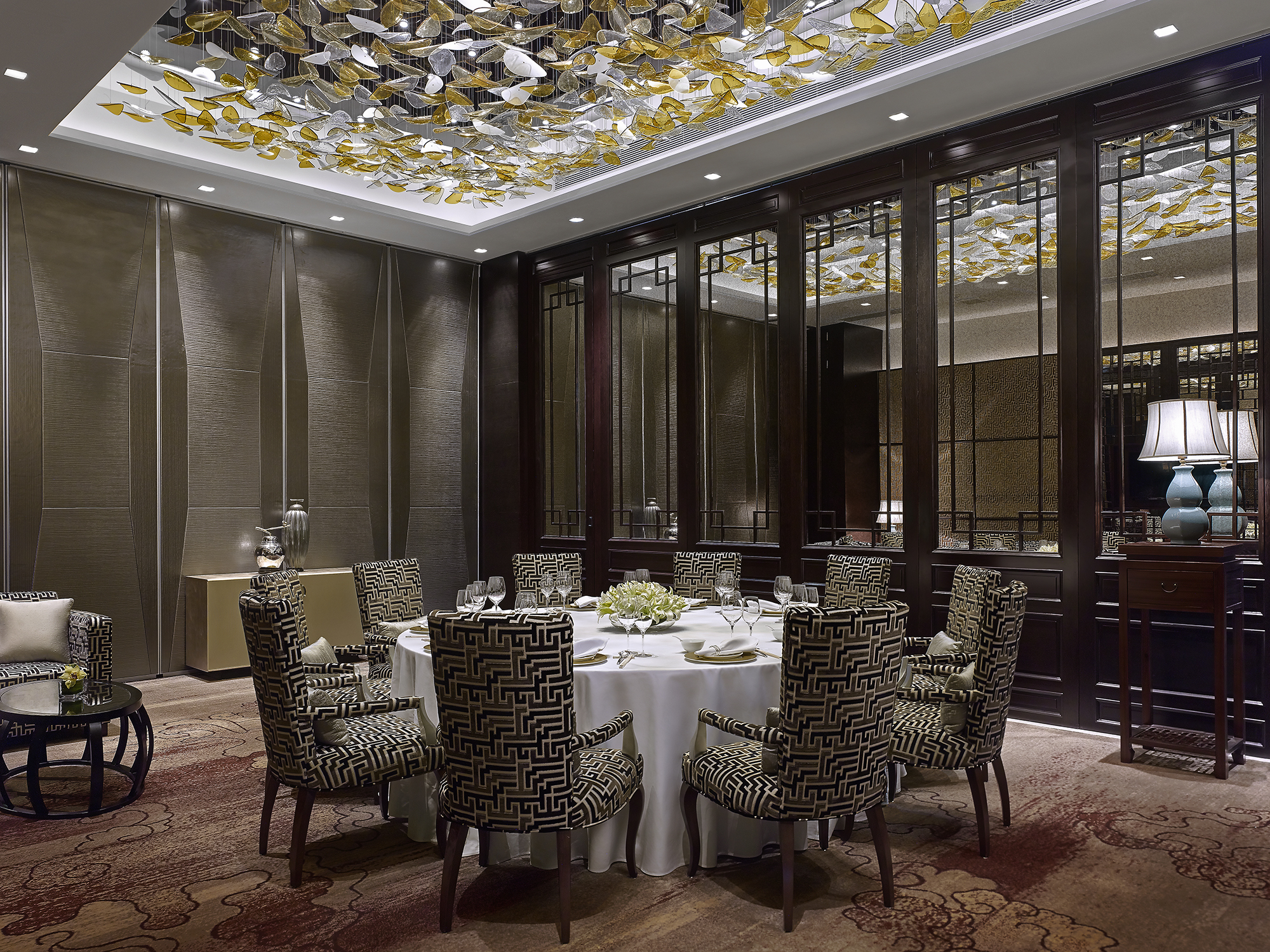 lpcan-ming-court-private-dining-room-01.jpg