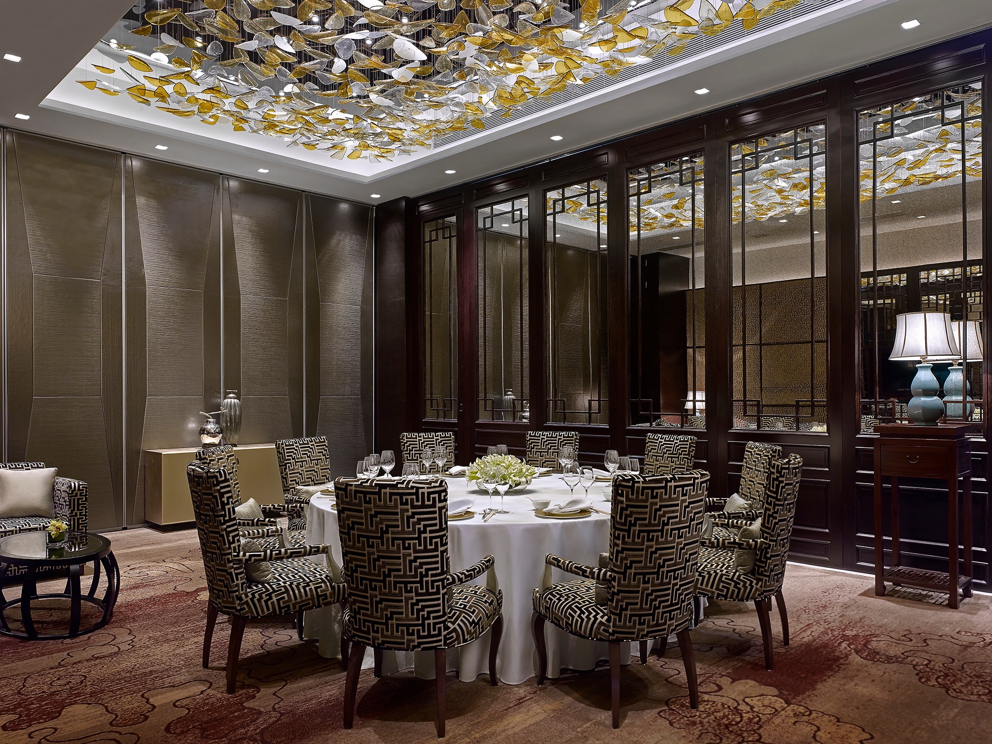 lpcan-ming-court-private-dining-room-01.jpg