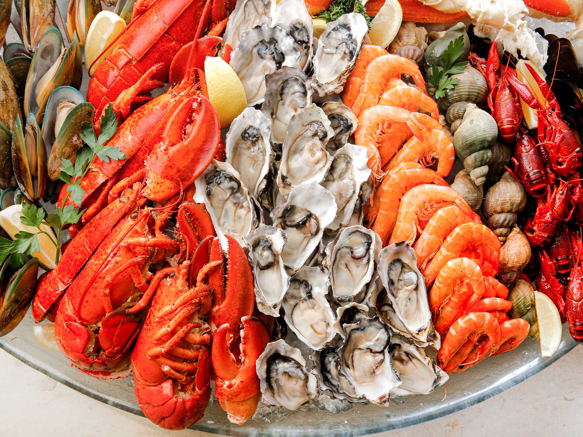 tlhkg-the-food-gallery-fresh-seafood-buffet.jpg