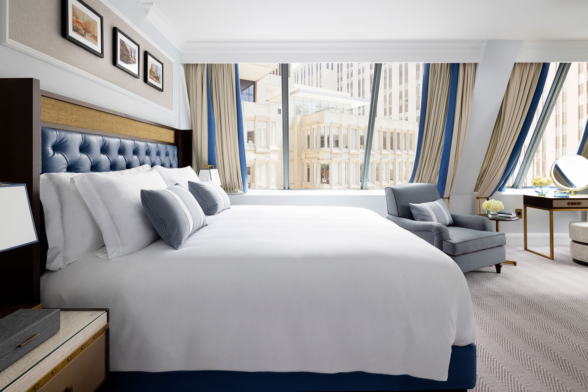 Luxury Boston Hotel Rooms & Suites