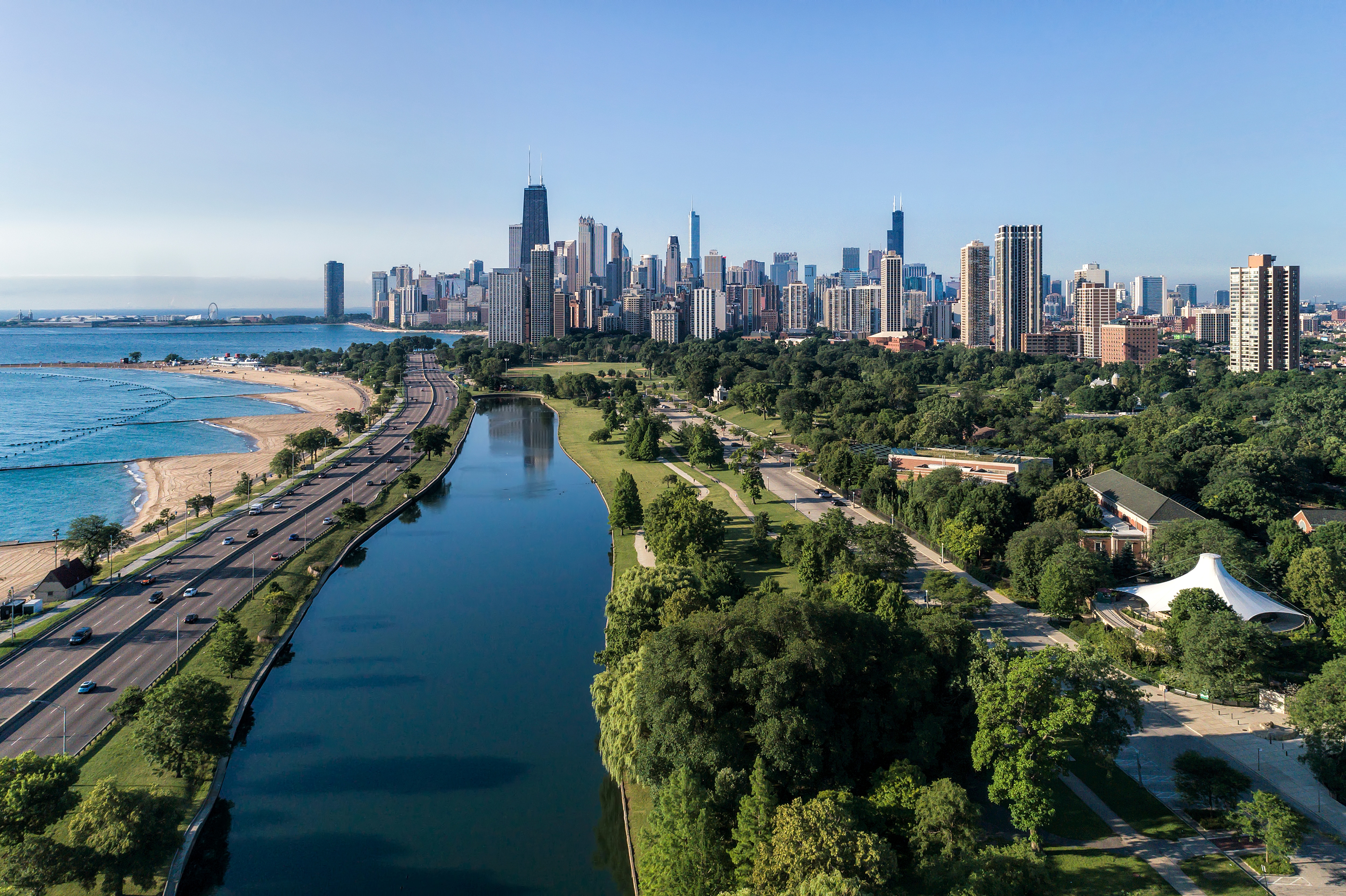 The Langham Chicago luxury hotel green policy "Corporate Social Responsibility"
