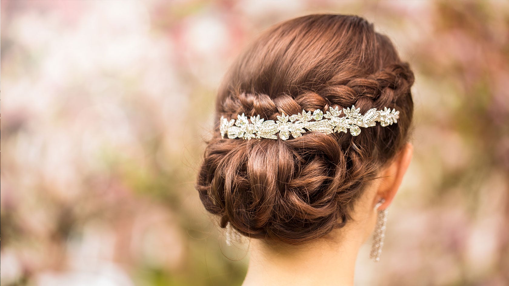 MEET BESPOKE & BOUND